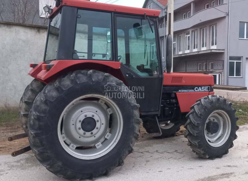 Case IH 745 AD