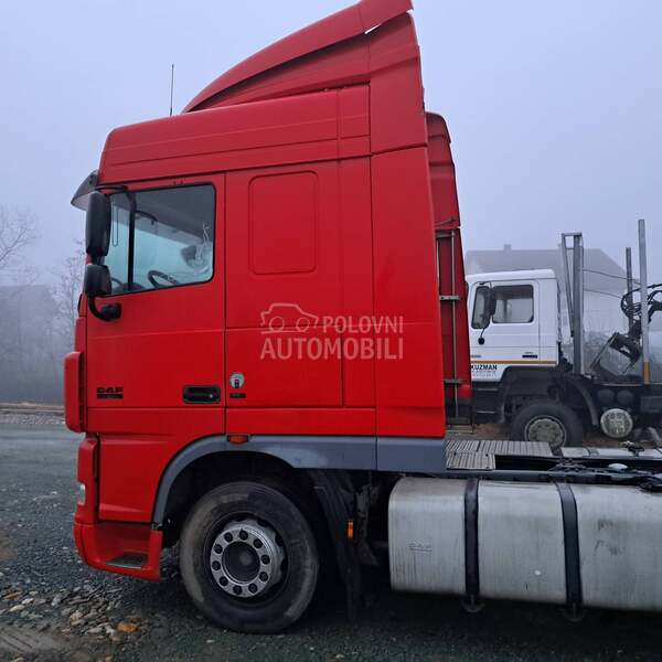 DAF XF 105460