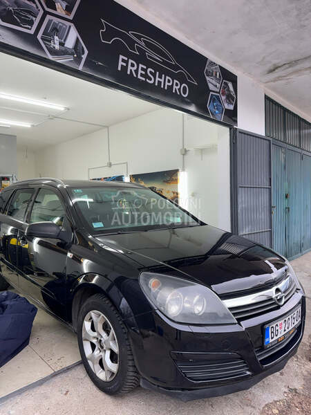 Opel Astra H 