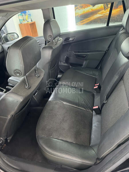 Opel Astra H 