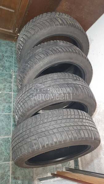 Bridgestone 225/45 R17 Zimska