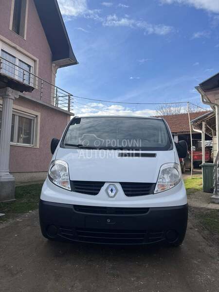 Renault Trafic 2.0 DCI