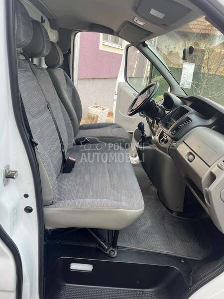 Renault Trafic 2.0 DCI