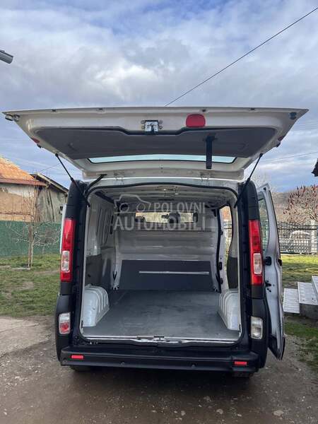 Renault Trafic 2.0 DCI