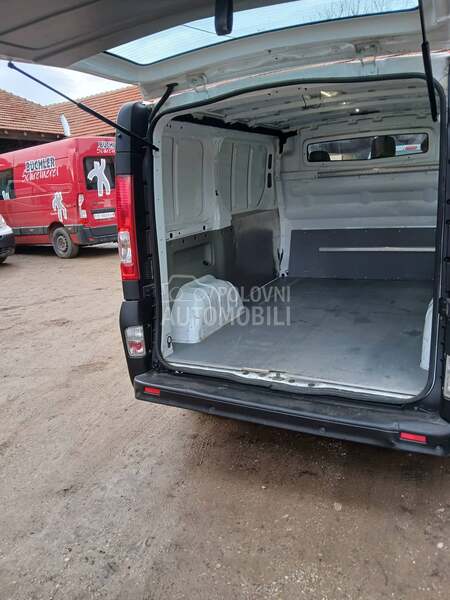 Renault Trafic 2.0 DCI