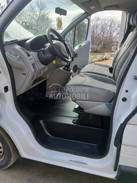 Renault Trafic 2.0 DCI