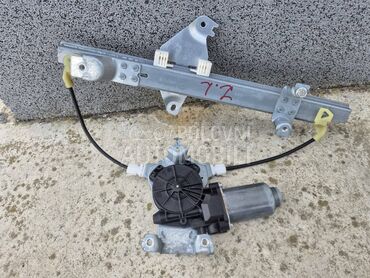 Zadnji levi podizac za Nissan Qashqai od 2007. do 2013. god.