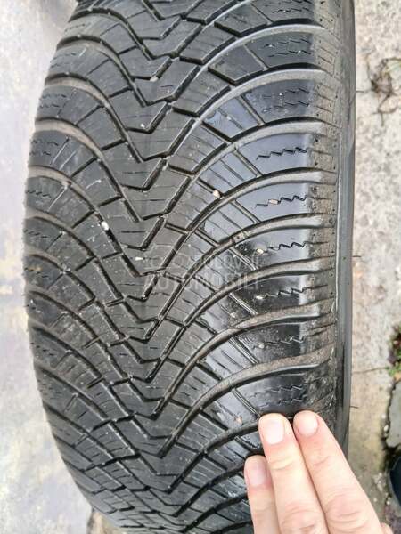 Laufenn 215/60 R16 Sve sezone