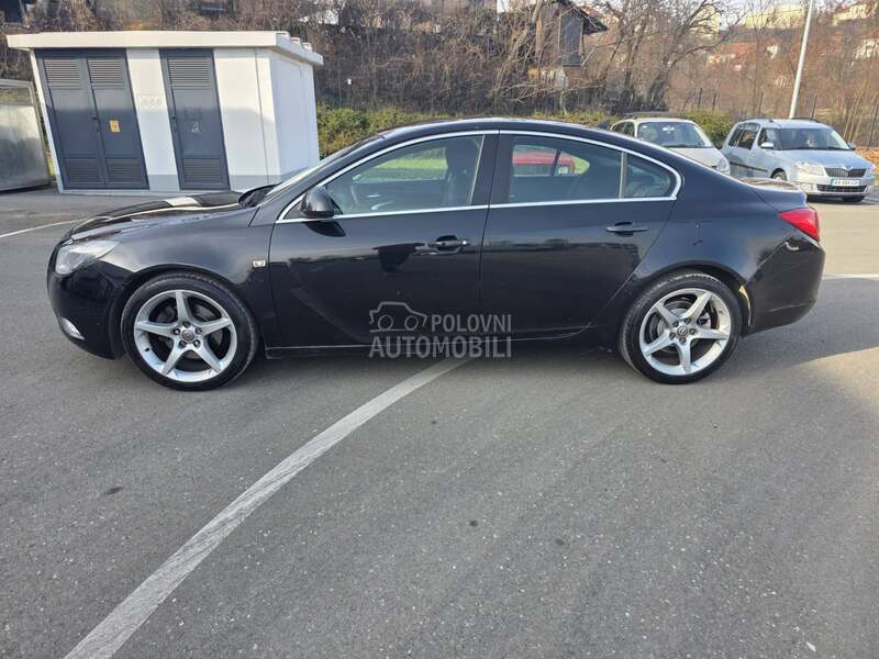 Opel Insignia 