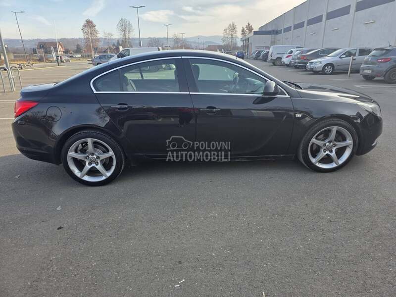 Opel Insignia 