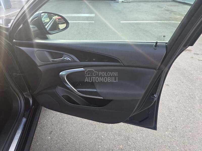 Opel Insignia 