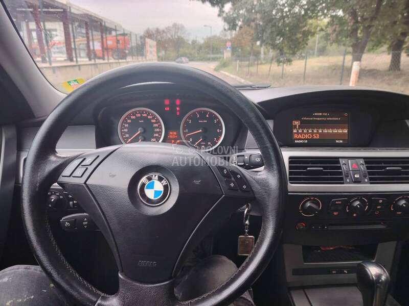 BMW 520 2.2i