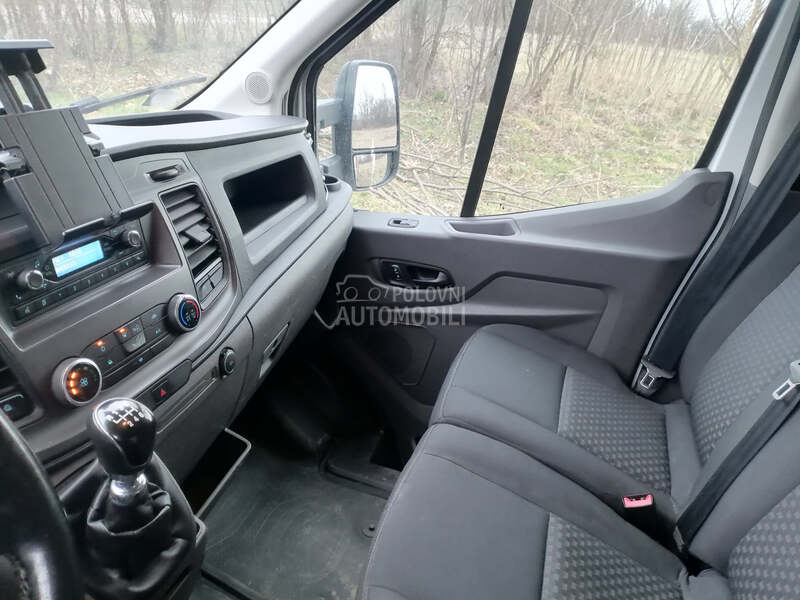 Ford tranzit
