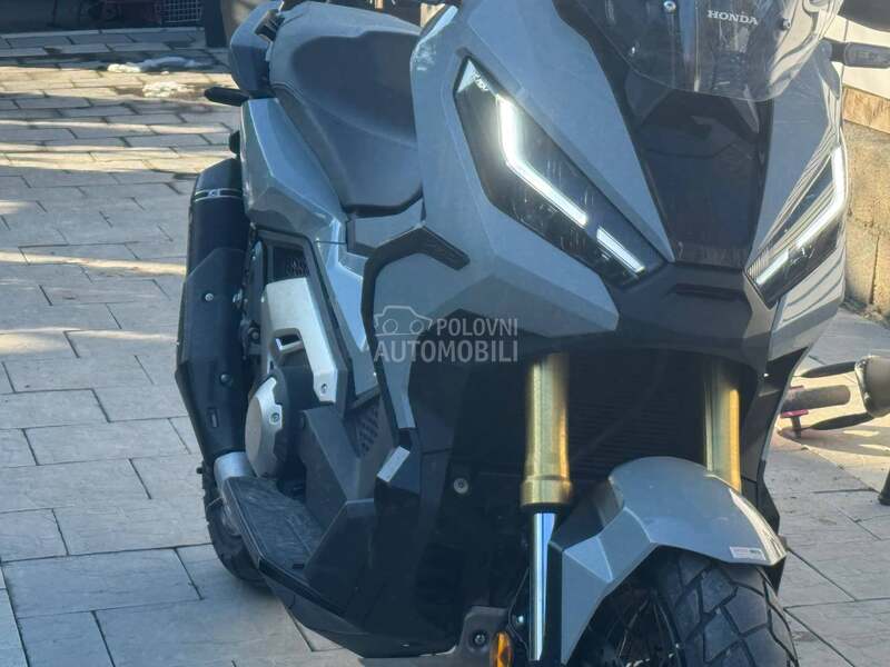 Honda X ADV 750