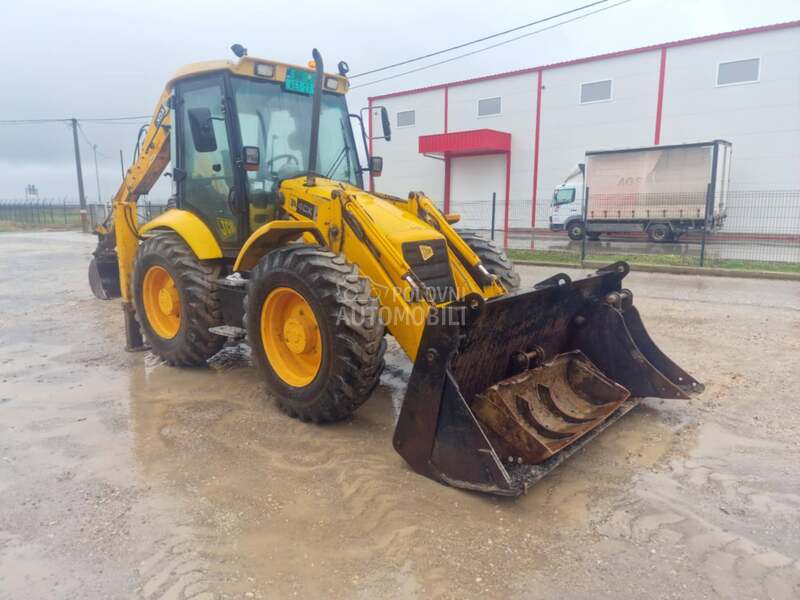 JCB 4CX