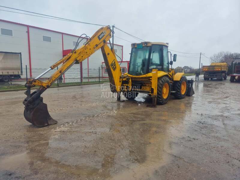 JCB 4CX