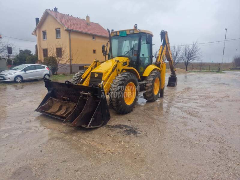 JCB 4CX