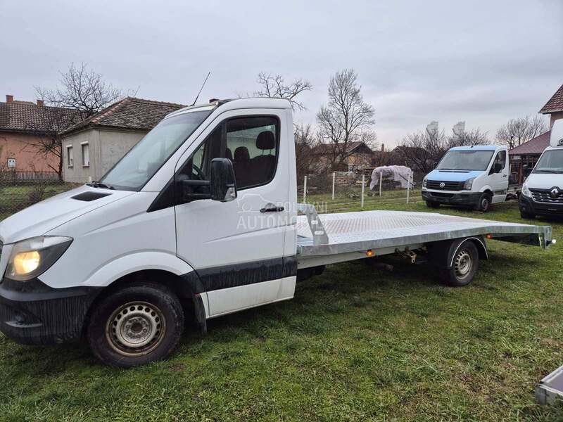 Mercedes Benz Sprinter 