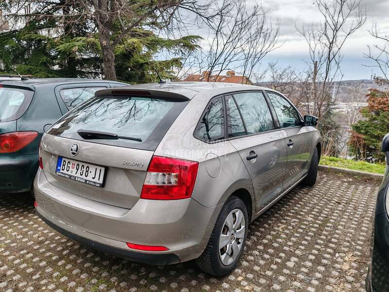 Škoda Rapid 