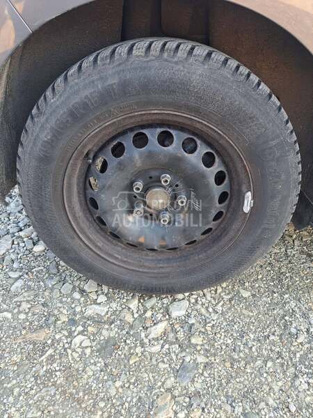 Continental 195/65 R15 Sve sezone