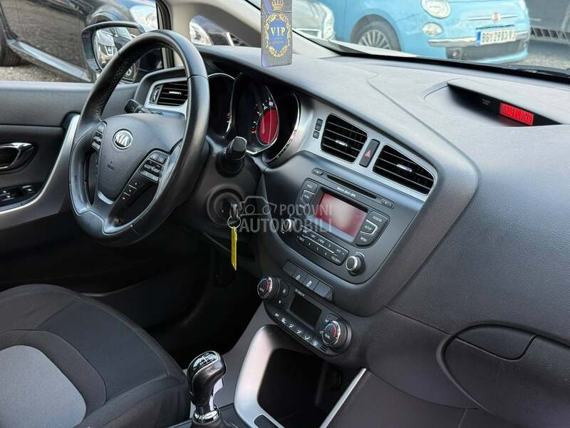 Kia cee`d 1.6 CRDI PANO