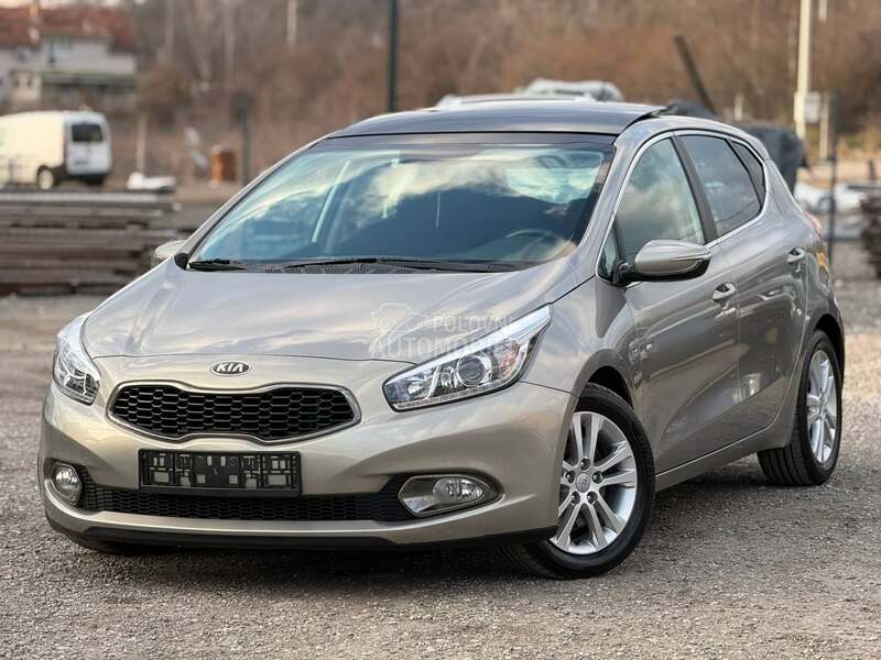 Kia cee`d 1.6 CRDI PANO