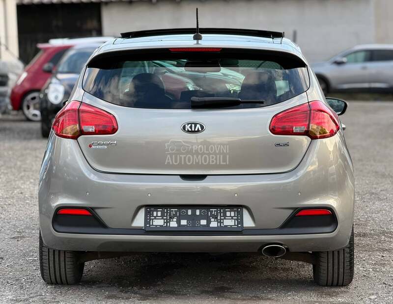 Kia cee`d 1.6 CRDI PANO