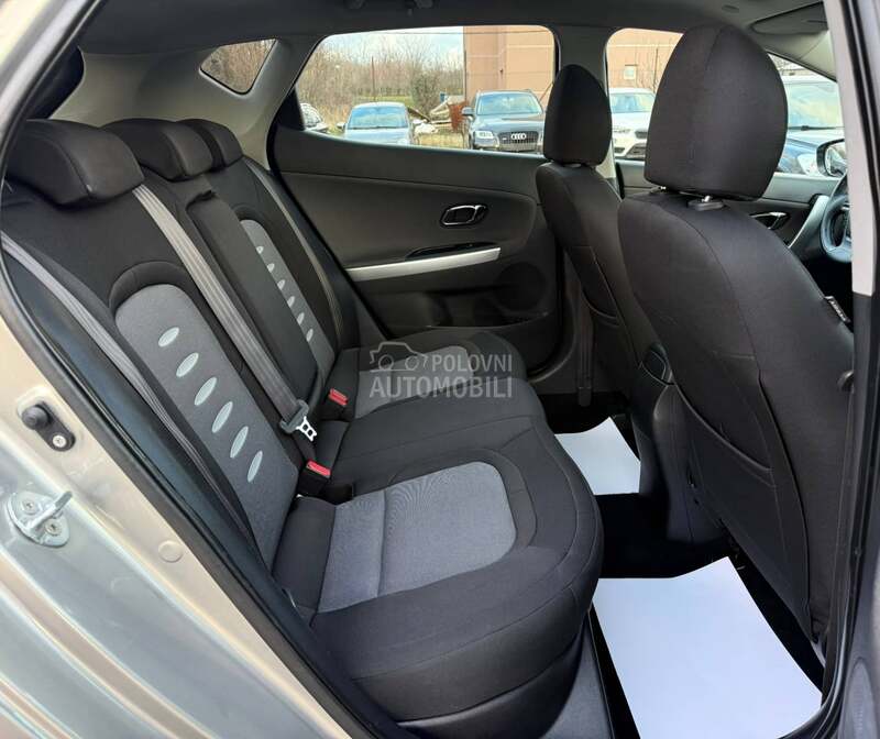 Kia cee`d 1.6 CRDI PANO
