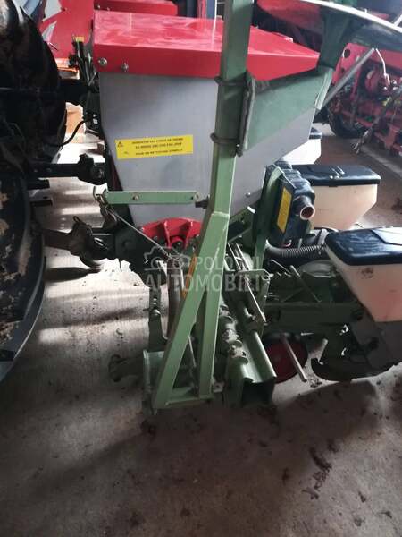 Nodet Pneumassem Planter