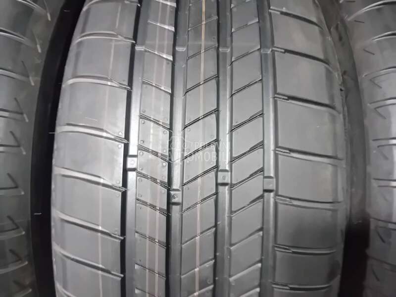 Bridgestone 235/55 R18 Letnja