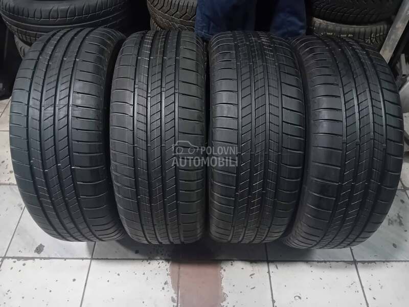 Bridgestone 235/55 R18 Letnja