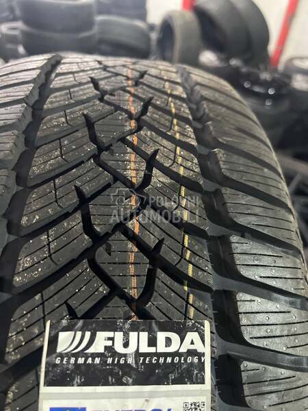 Fulda 245/40 R18 Zimska