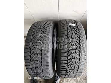 Hankook 235/55 R19 Zimska