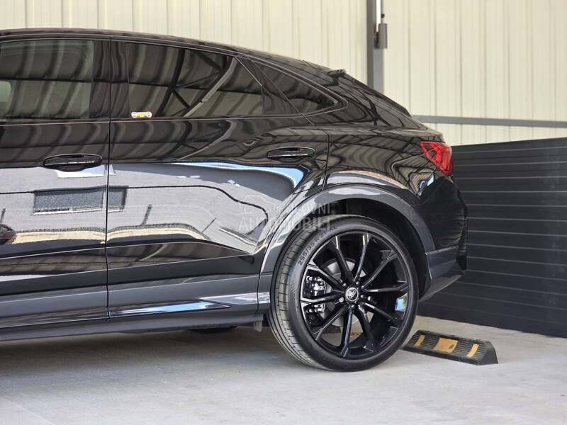 Audi Q3 2.0 TDI S LINE