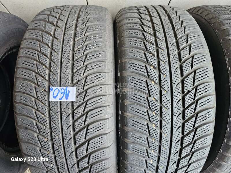 Bridgestone 215/55 R17 Zimska