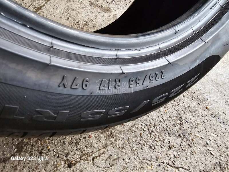 Pirelli 225/55 R17 Letnja