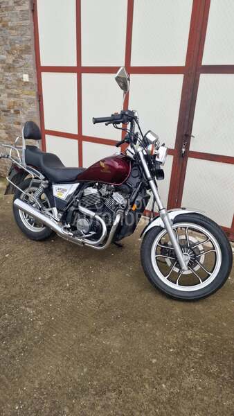 Honda VT500