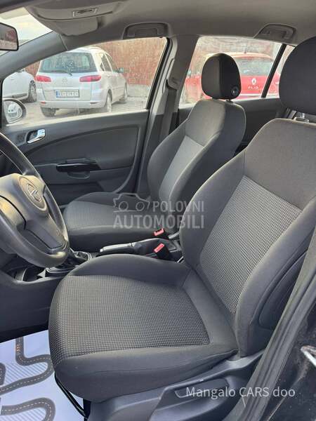 Opel Corsa D 