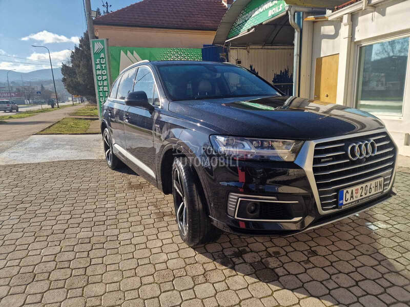 Audi Q7 E-tron