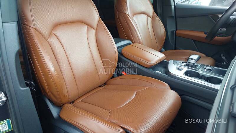 Audi Q7 3.0 E - Tron