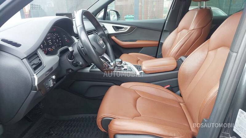 Audi Q7 3.0 E - Tron