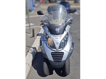 Piaggio mp3