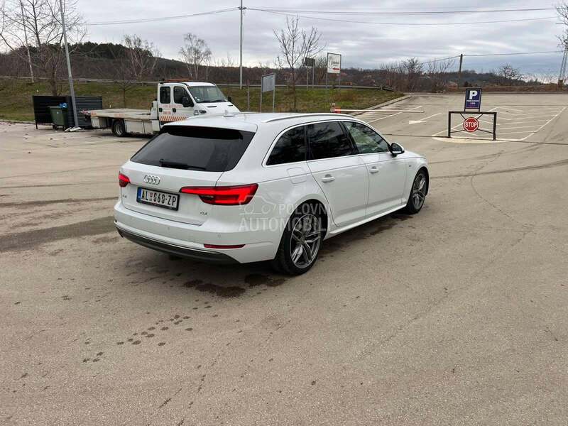 Audi A4 3 x S line