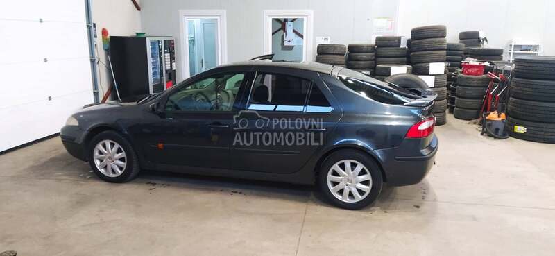 Renault Laguna 