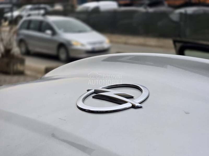 Opel Astra J 