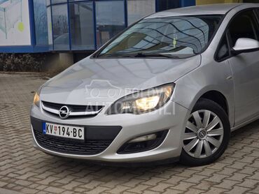 Opel Astra J 