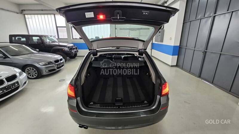 BMW 525 25dA d.tabla harman