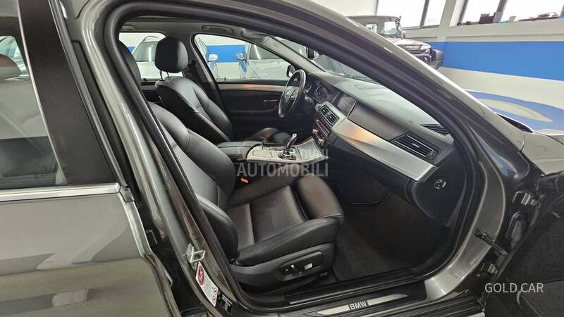 BMW 525 25dA d.tabla harman