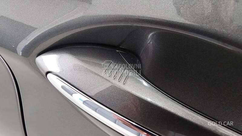 BMW 525 25dA d.tabla harman