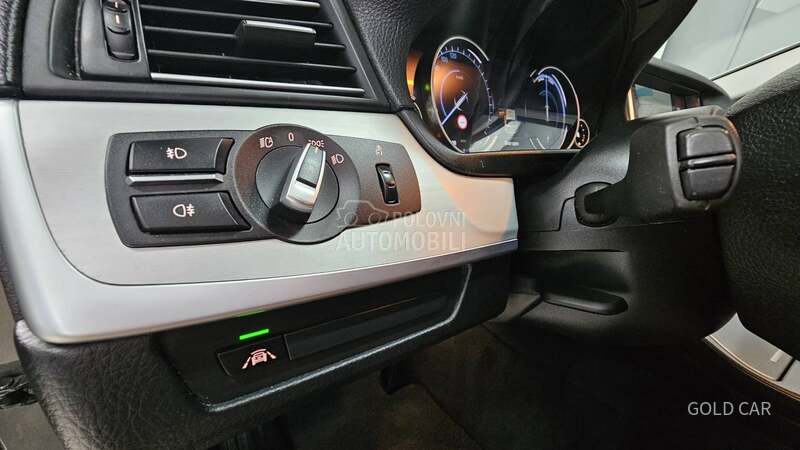 BMW 525 25dA d.tabla harman